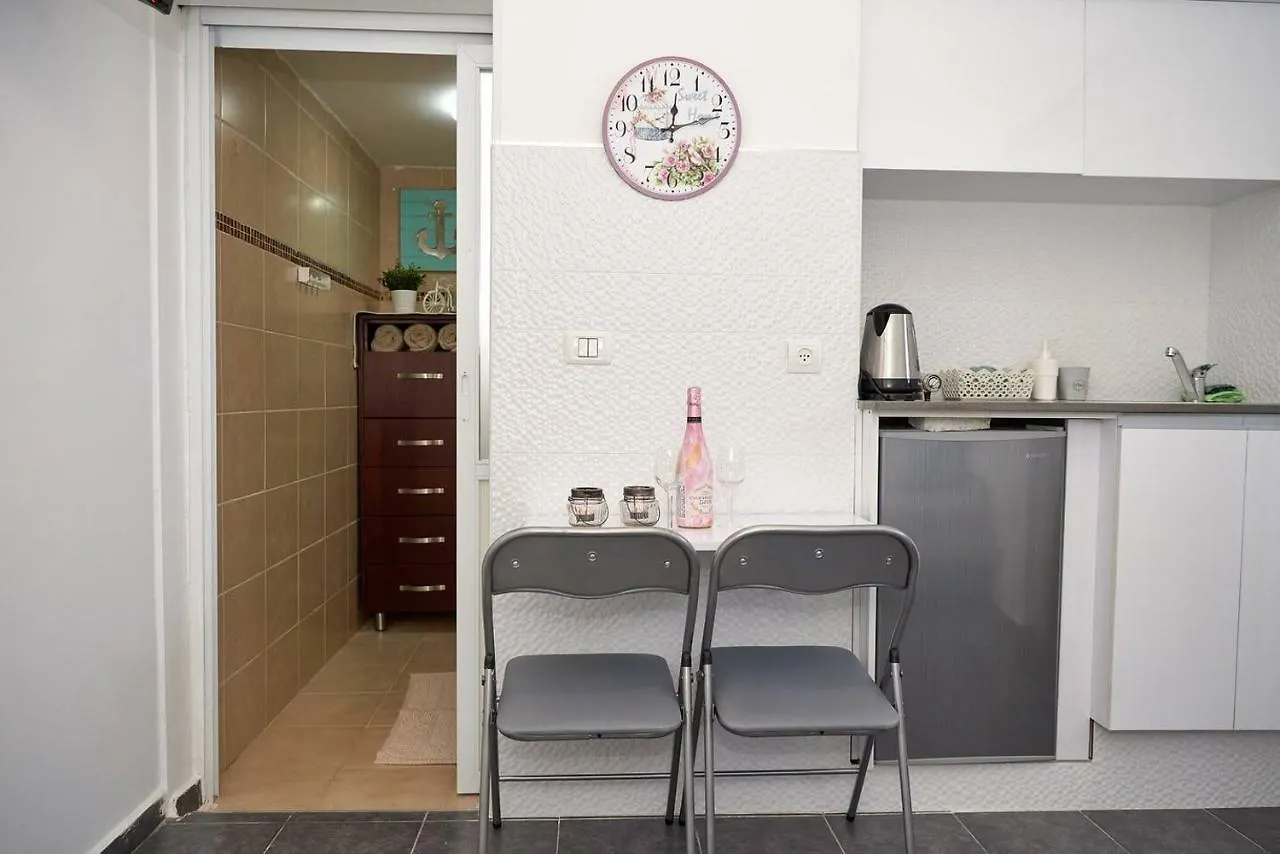 Studio Maya Daire Eilat