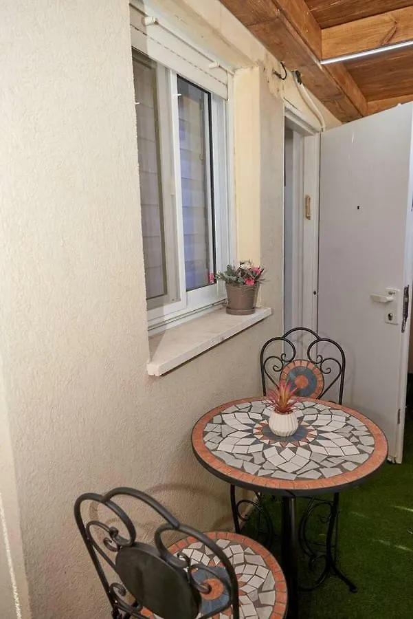 Studio Maya Daire Eilat